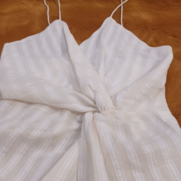 💰3/$30Zara knotted front top - Picture 5 of 8